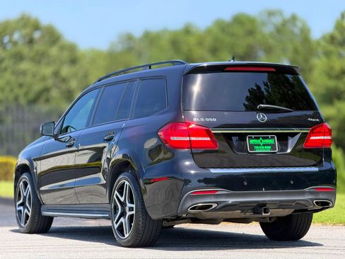Used 2017 Mercedes-Benz GLS 550 4MATIC w/ Driver Assistance Package image 9