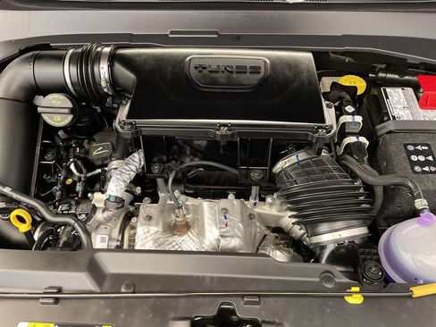 New 2026 Jeep Compass Latitude image 16