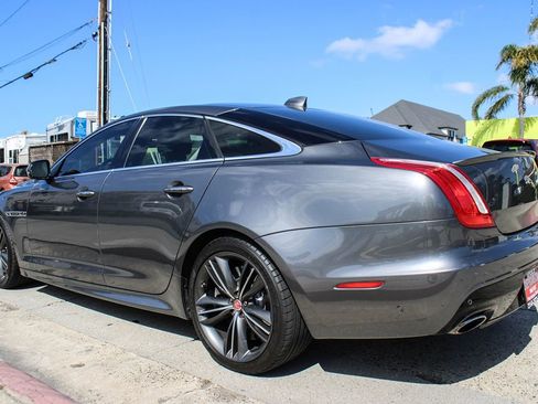Used 2019 Jaguar XJ Supercharged image 4