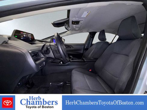 Used 2023 Toyota Prius LE AWD/4WD image 14