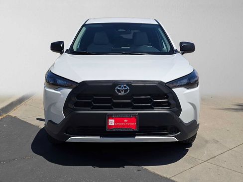 Certified 2026 Toyota Corolla Cross L FWD image 8
