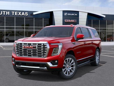 New 2026 GMC Yukon XL Denali w/ Denali Reserve Package RWD image 6