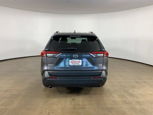 Used 2024 Toyota RAV4 XLE AWD/4WD image 10