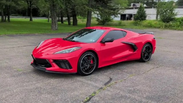 Used 2021 Chevrolet Corvette Stingray Coupe w/ Z51 Performance Package RWD image 4