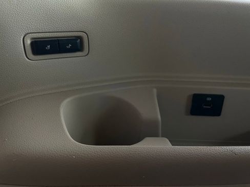 Used 2018 Lincoln Navigator Select w/ Technology Package image 34