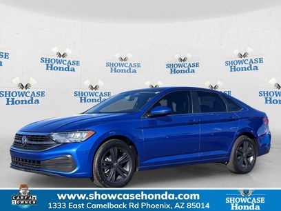 Used 2023 Volkswagen Jetta SE w/ Panoramic Sunroof Package