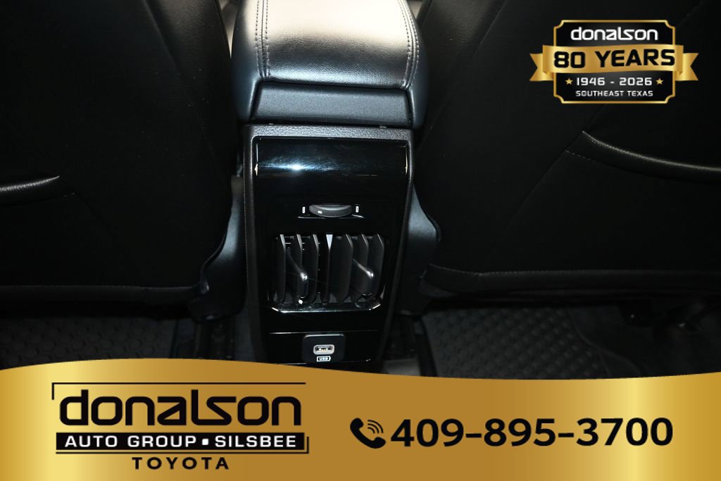 Used 2024 Jeep Compass Trailhawk AWD/4WD image 15