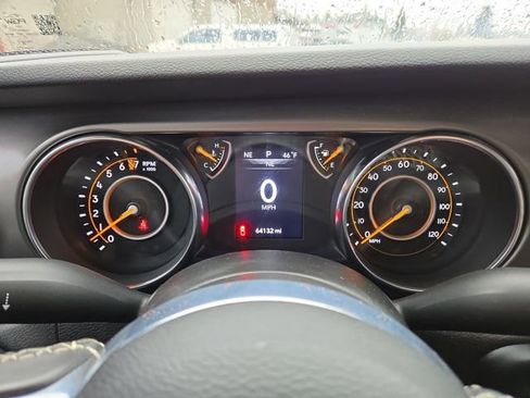 Used 2020 Jeep Gladiator Sport w/ Quick Order Package 24S image 15