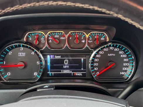 Used 2018 Chevrolet Silverado 1500 LT w/ All Star Edition AWD/4WD image 22