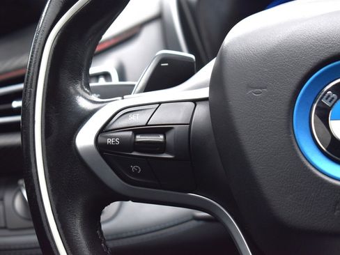 Used 2017 BMW i8 image 26