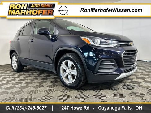 Used 2021 Chevrolet Trax LT FWD image 1