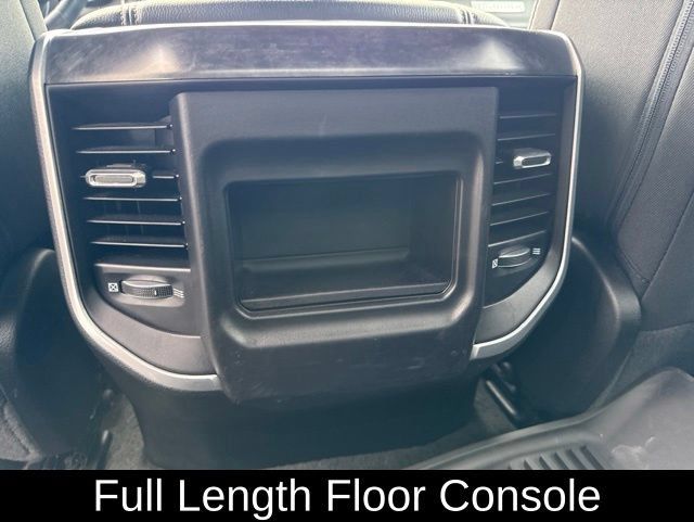 Used 2022 RAM 1500 Big Horn AWD/4WD image 40