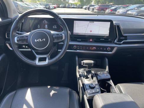 Used 2024 Kia Sportage EX AWD/4WD image 14