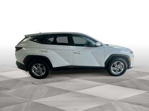 Used 2026 Hyundai Tucson SE FWD image 9
