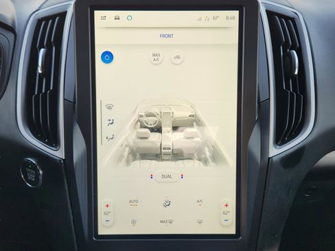 Used 2024 Ford Edge SE image 19