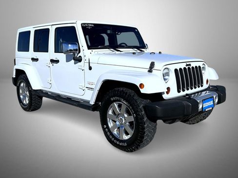 Used 2013 Jeep Wrangler Unlimited Sahara w/ Dual Top Group image 3