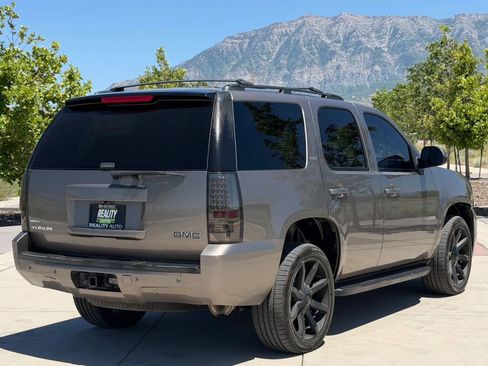 Used 2012 GMC Yukon SLT AWD/4WD image 6