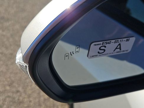 New 2026 Toyota Corolla SE image 6