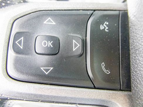 Used 2024 RAM 2500 Tradesman AWD/4WD image 27