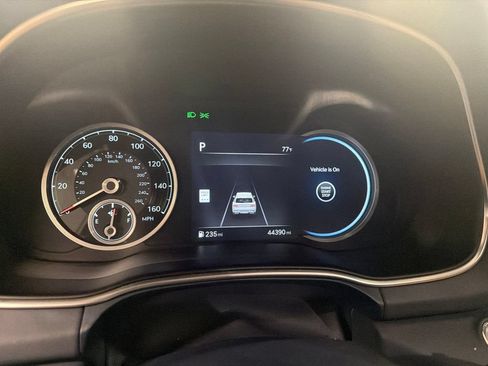 Certified 2024 Genesis GV80 2.5T w/ Advanced Package AWD/4WD image 5
