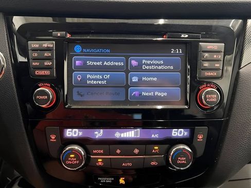 Used 2016 Nissan Rogue SL w/ SL Premium Package AWD/4WD image 28