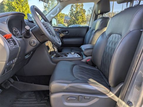 Used 2022 Nissan Armada Platinum w/ Captain's Chairs Package image 24