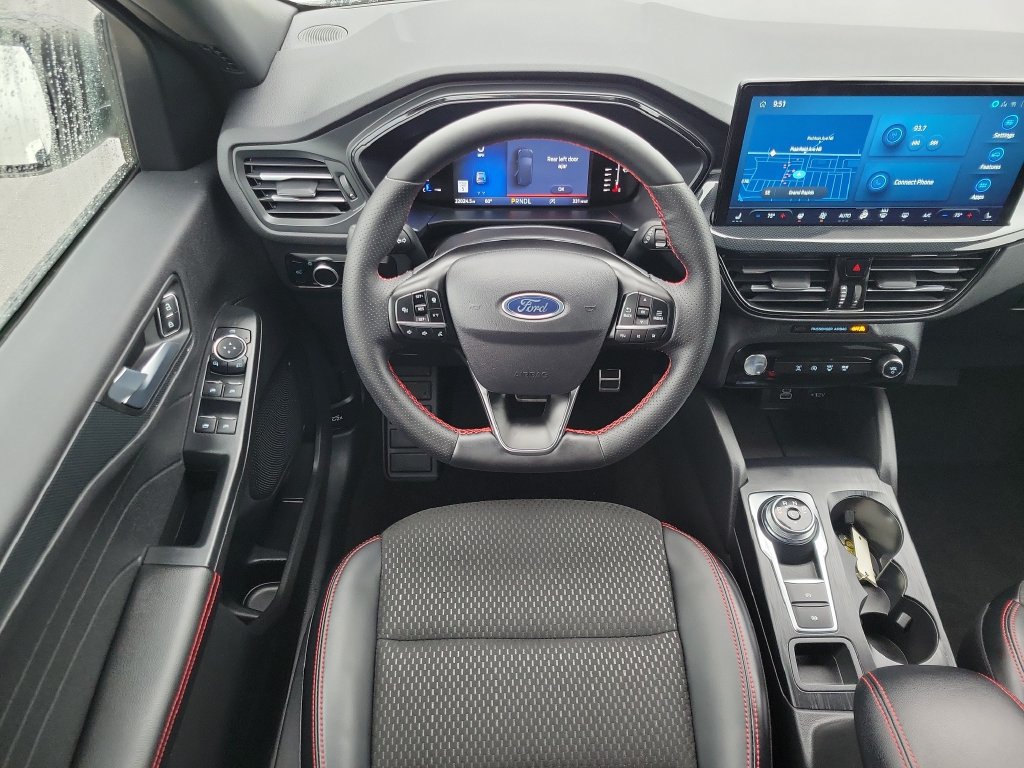 Used 2024 Ford Escape ST-Line w/ Tech Pack #1 AWD/4WD image 14