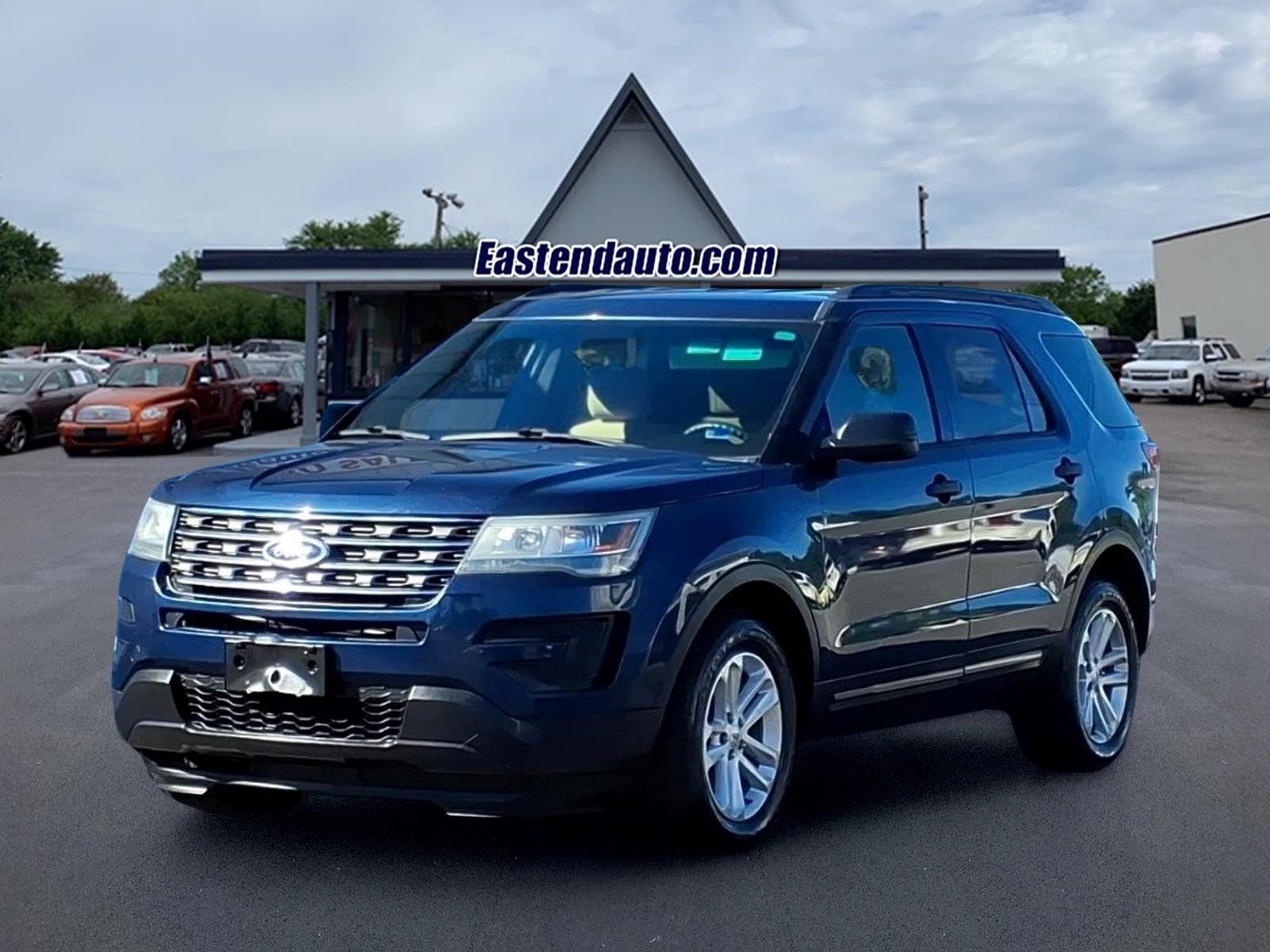 Used 2016 Ford Explorer 4WD image 1