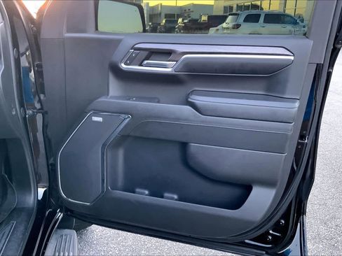 Used 2024 Chevrolet Silverado 1500 LTZ w/ LTZ Premium Package image 22
