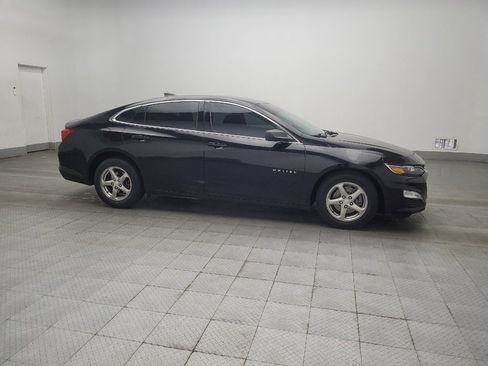 Used 2020 Chevrolet Malibu LS FWD image 11