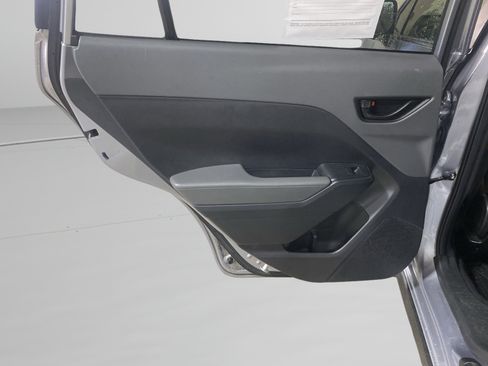 Used 2024 Subaru Crosstrek 2.0i image 10