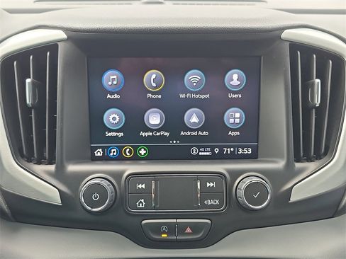 Used 2023 GMC Terrain SLT image 21