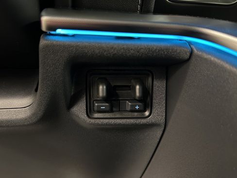 New 2026 Ford Expedition Platinum w/ Stealth Appearance Package image 18