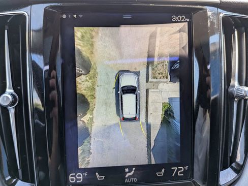 Used 2018 Volvo XC60 T6 Momentum w/ Convenience Package AWD/4WD image 60