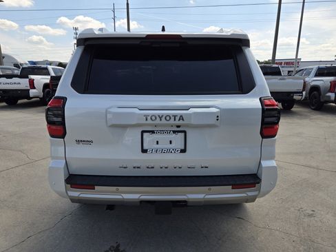 Certified 2025 Toyota 4Runner Limited AWD/4WD image 8