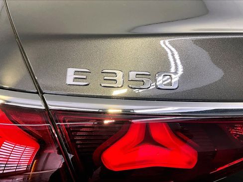 New 2026 Mercedes-Benz E 350 4MATIC Sedan image 6