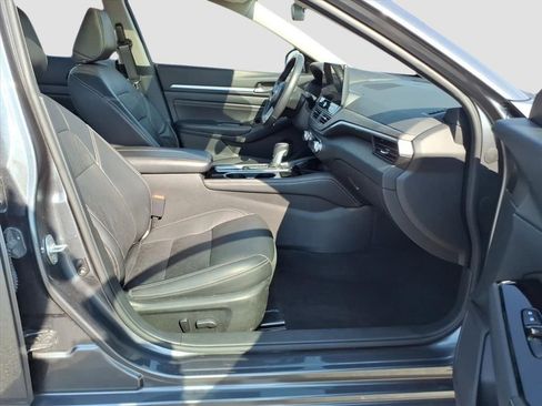 Used 2023 Nissan Altima 2.5 SL image 16