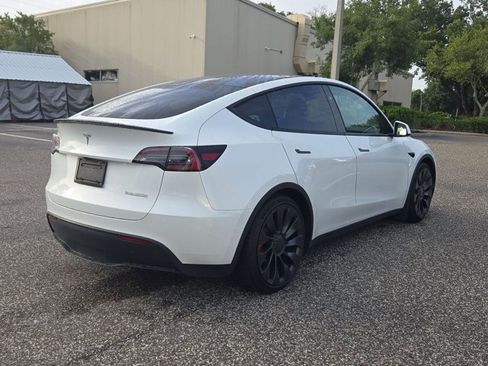 Used 2023 Tesla Model Y Performance AWD/4WD image 5
