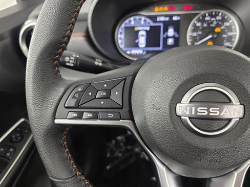 New 2025 Nissan Versa SR w/ Trunk Package image 28