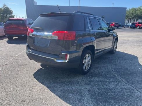 Used 2017 GMC Terrain SLE w/ Convenience Package FWD image 8