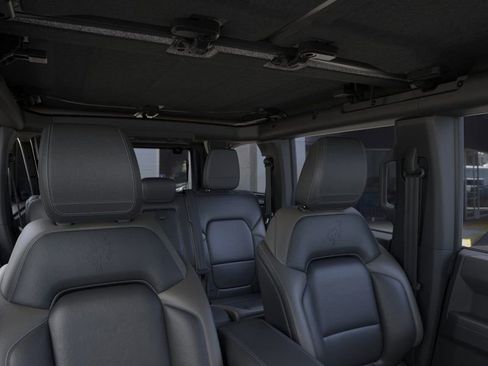 New 2025 Ford Bronco Outer Banks image 13