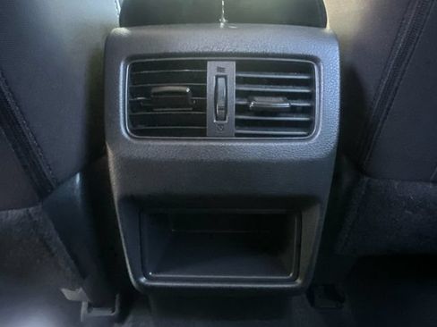 Used 2023 Nissan Rogue S AWD/4WD image 19