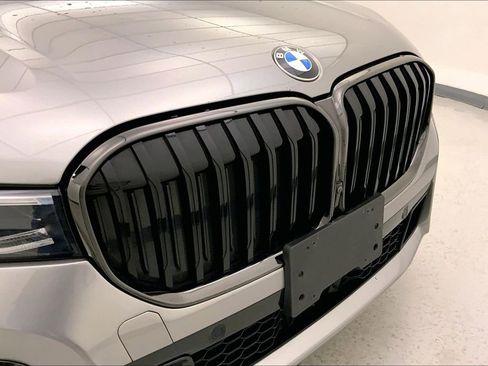 Certified 2022 BMW 750i xDrive 750i xDrive w/ Executive Package image 29