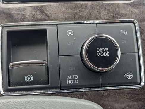 Used 2021 Lincoln Navigator L Reserve AWD/4WD image 26