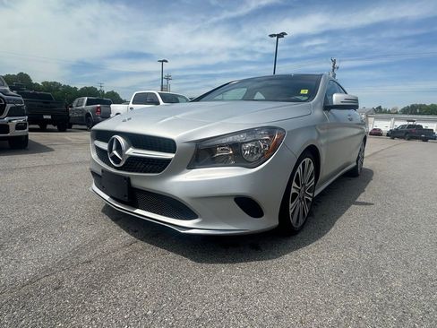 Used 2018 Mercedes-Benz CLA 250 image 11