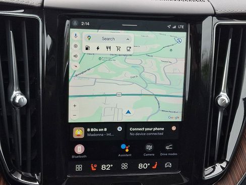 Certified 2023 Volvo XC60 T8 Ultimate image 18