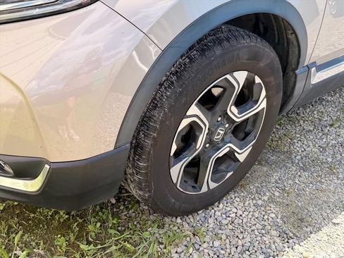 Used 2018 Honda CR-V Touring image 7