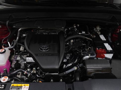 Used 2024 Toyota Grand Highlander AWD image 36