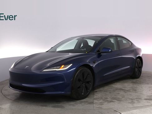 Used 2025 Tesla Model 3 Long Range RWD image 2