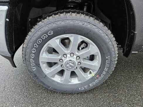 New 2026 RAM 2500 Big Horn AWD/4WD image 9